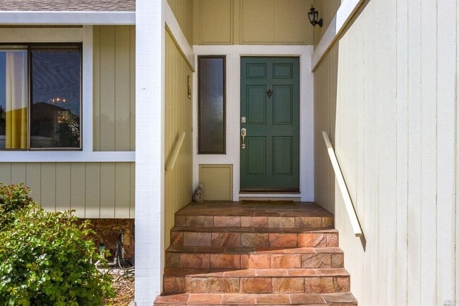 Photo - *Holiday Move In Special, $500 Off First Month's Rent! Large 4 bedroom/ 2.5 Bathroom Home for Ren...