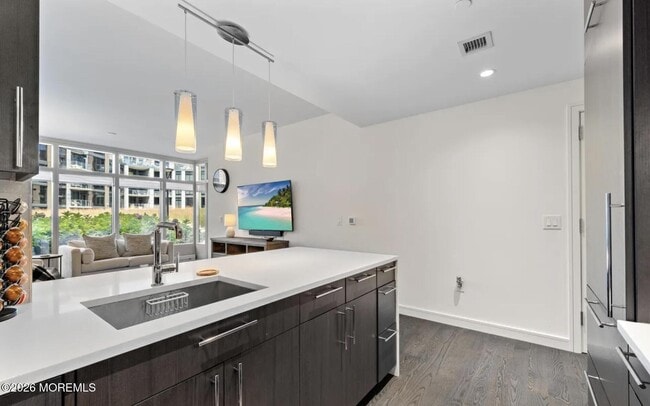 Photo - 15 Morris Ave Unit 206