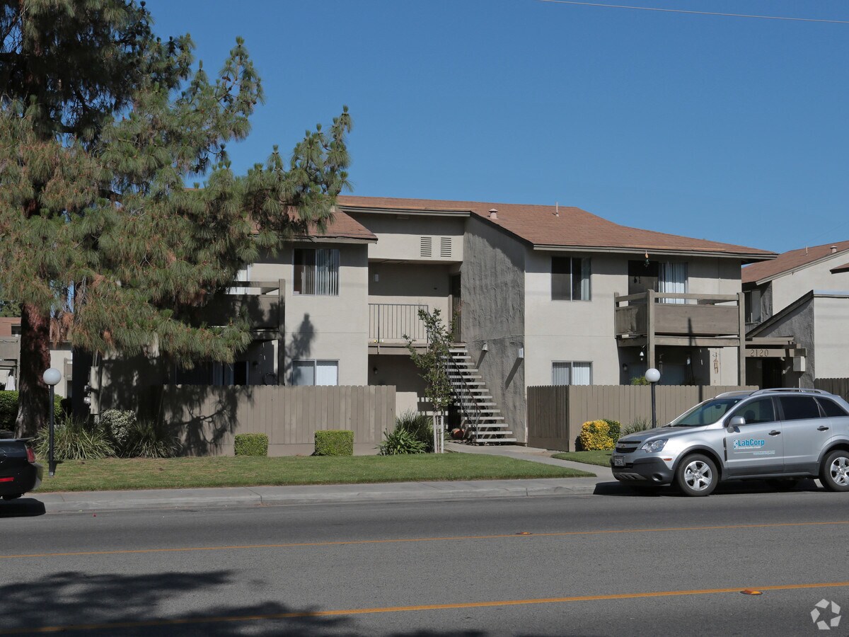 Edgewood Apartments - Edgewood Apartments