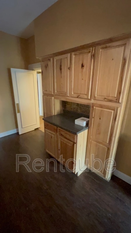 Photo - 1131 Main St Unit Apt 4