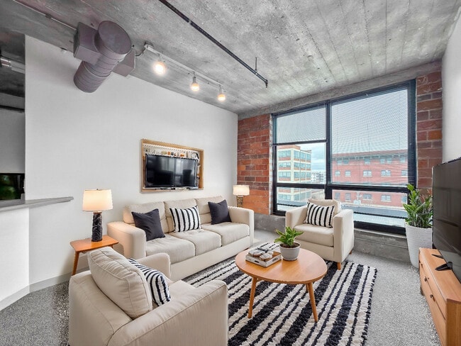 Photo - Crescent Lofts