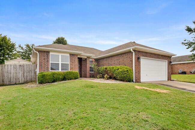 Photo - Great 3 Beds + 2 Baths Home with Solar Panels! Large Covered Patio!