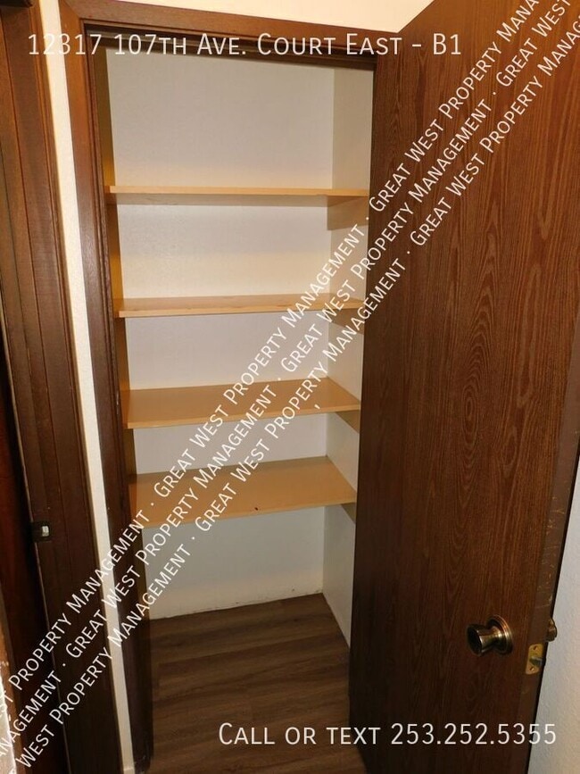 Photo - 12317 107th Ave Ct E Unidad B1