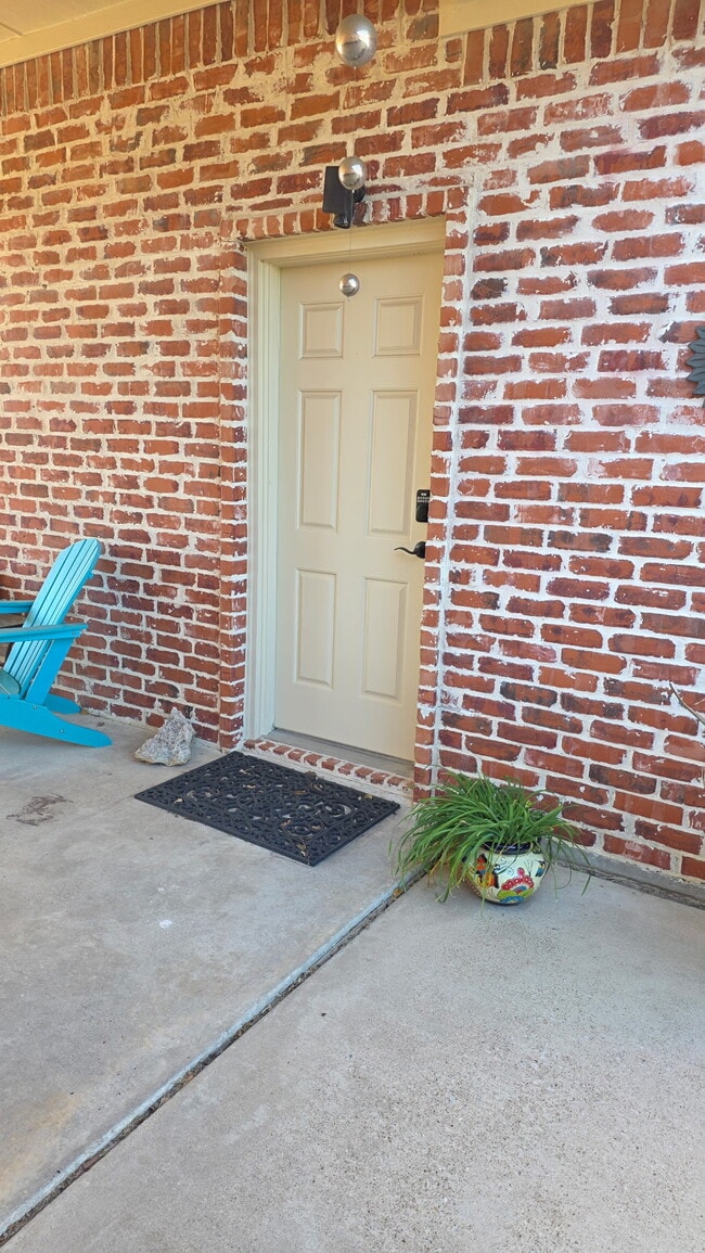 Front door - 12551 Saddle Club Dr Unit Peaceful Getway