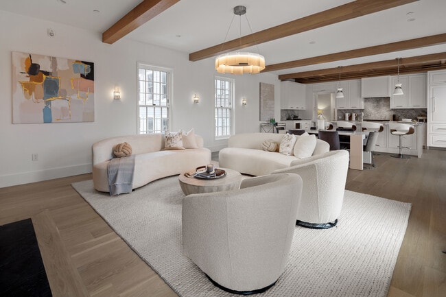 Photo - 42 Forest St