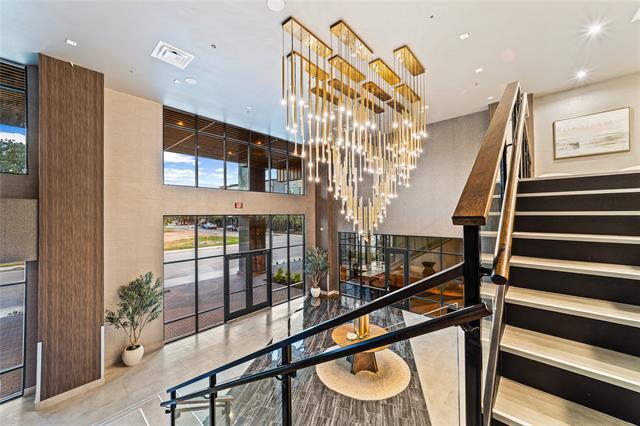 Photo - 1900 S Ervay St Unidad 308