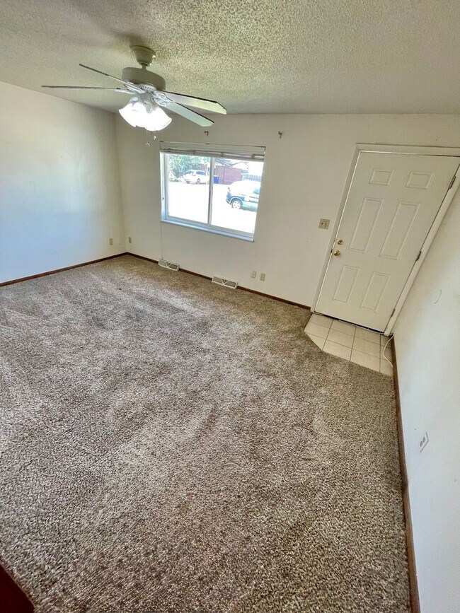 Photo - 5002-5004 South Iowa Avenue Unit 5002