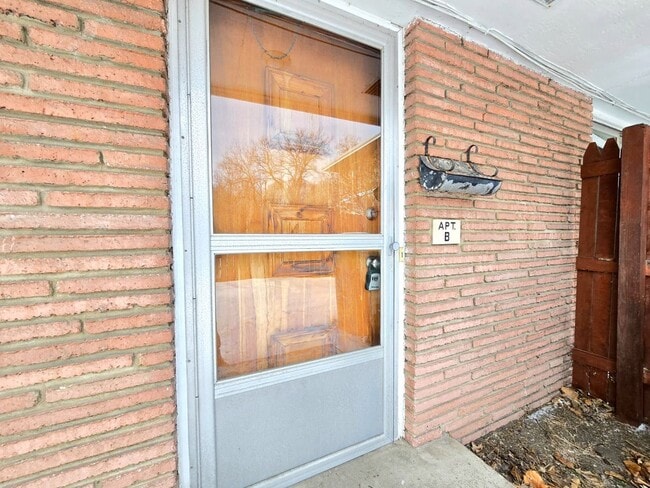 Photo - 1609 Lincolnway W Unidad Apartment B