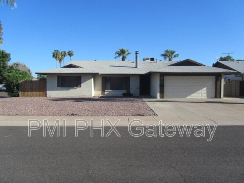 Photo - 1306 E Fremont Dr