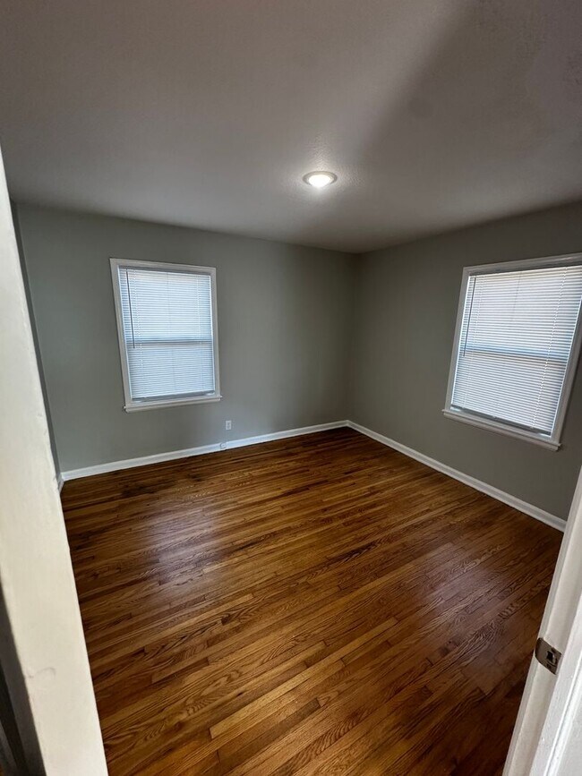 Photo - 810 S Crestway St Unit 812