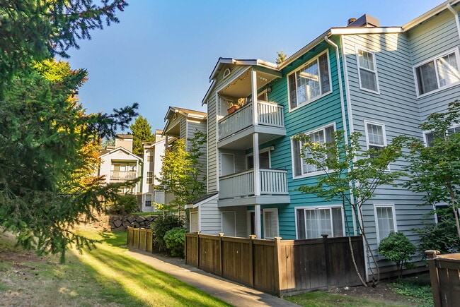 Building Photo - Evergreen Heights Rental