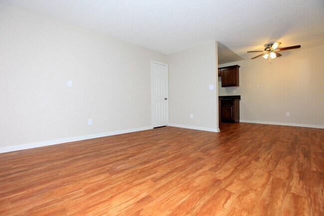 Mapleview Apartment Homes