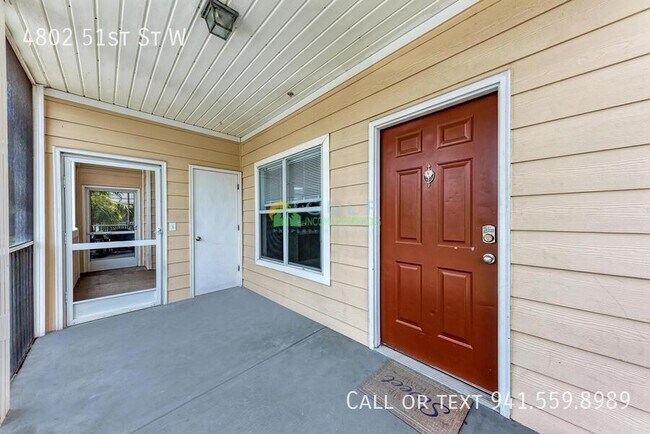 Photo - 4802 51st St W