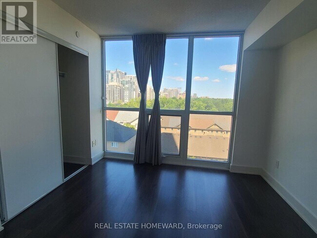 Photo - 88 Sheppard Ave E Unit 808