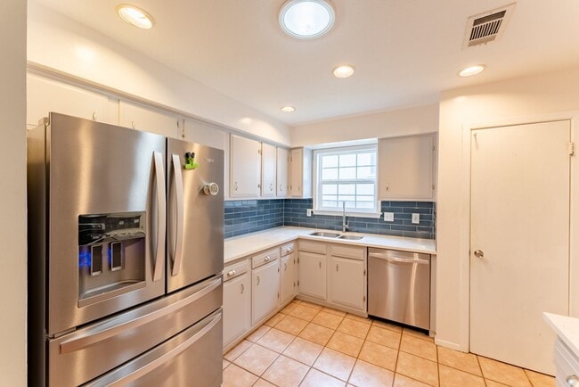 Photo - Light-Filled Austin Retreat with Vaulted Ceilings & Covered Back Porch!