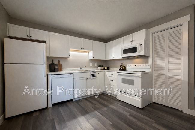 Photo - 1027 A St Unit 12