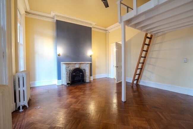 Photo - 907 St Paul St Unidad 1R -