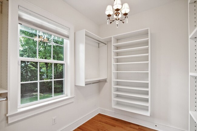 Photo - 3 Bed, 2 Bath Home in Greenville is Available
