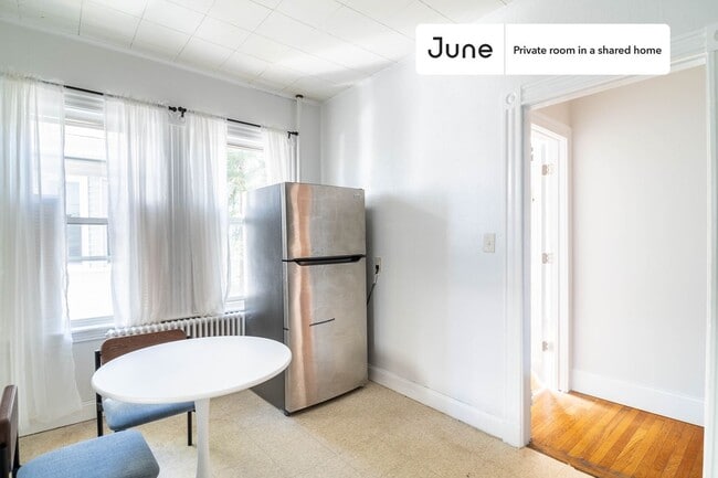 Photo - Room in Shared 7 bed/2 bath home Unidad F