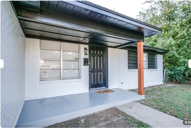 Photo - 5304 Monte Pl