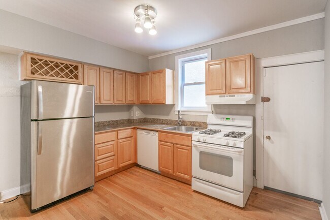 Photo - Three Bedroom Home in Graduate Hospital