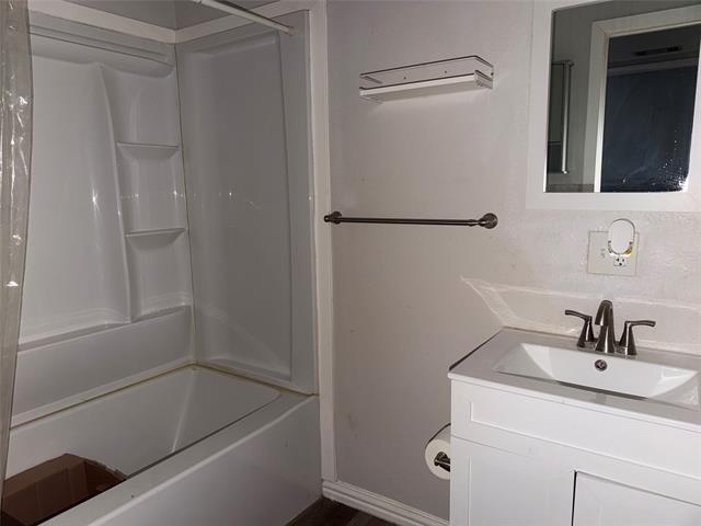 619 Private Rd 4369