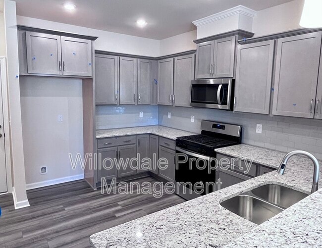 Photo - 303 Parker Sta Ave