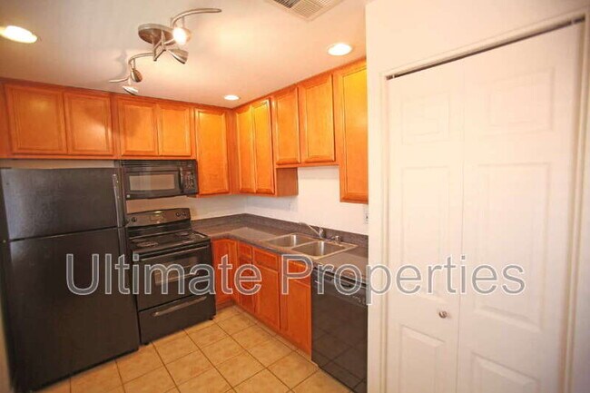 4354 N 82nd St Unidad 237