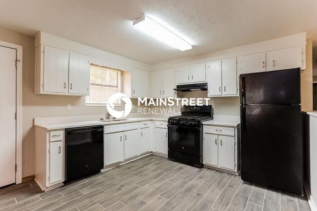 3 Bedroom Pet-Friendly Home in Douglasville, GA with Main Street Renewal