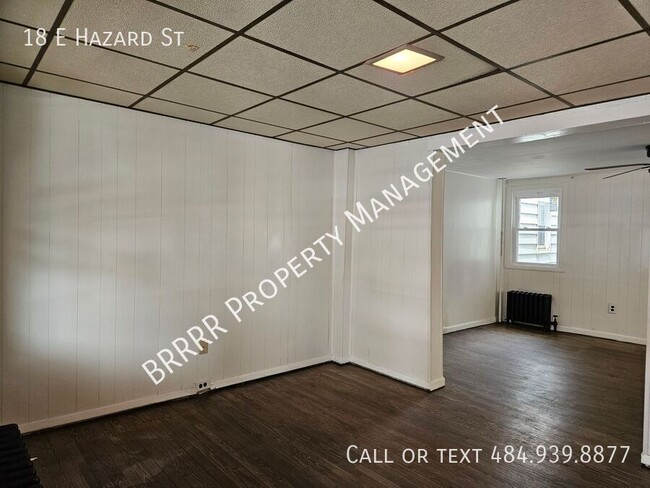 18 E Hazard St