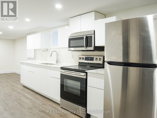 Photo - 50 Pelham Rd