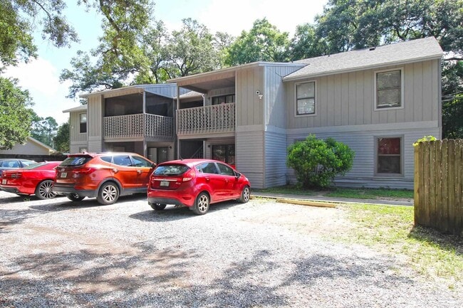 Building Photo - 7116 Pearson Rd Rental