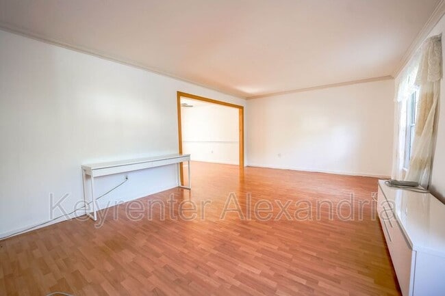 Photo - 7123 Red Horse Tavern Ln