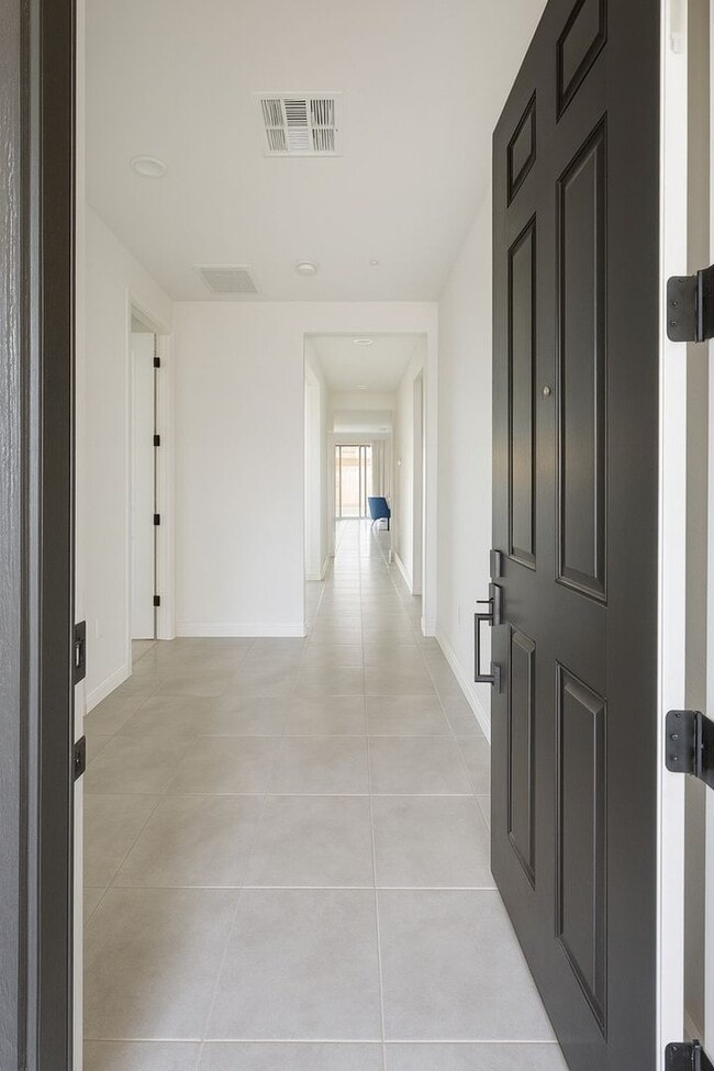 Photo - 2044 E Prairie Dog Dr