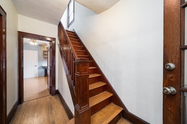 Photo - 351 Somerset St