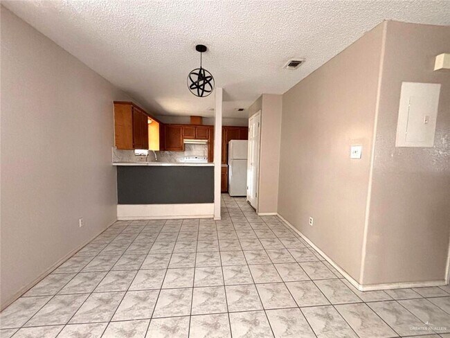 Photo - 12 West Dr Unit 12