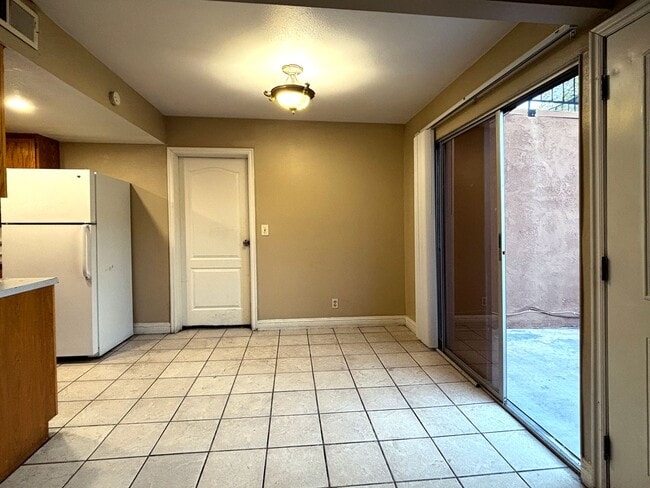 Photo - 2 Bedroom / 2 bath townhouse with 1 car garage