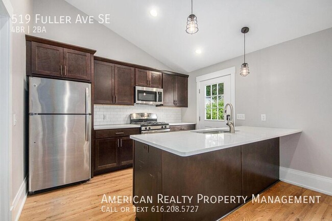 Photo - 519 Fuller Ave SE