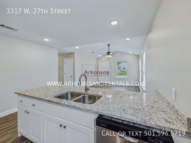 Photo - 3317 W 27th St