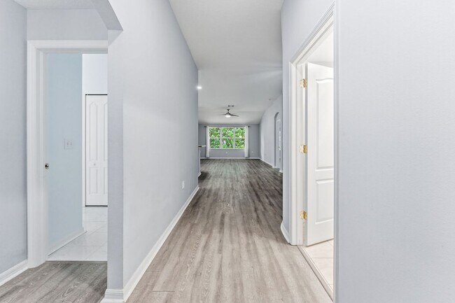 Photo - 6125 Gannetwood Pl