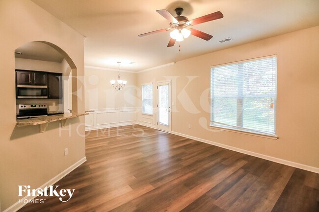 Photo - 5565 Union Pointe Pl