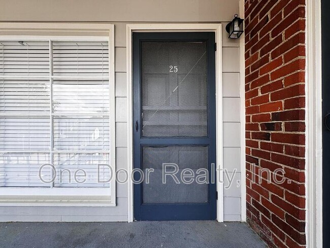 Building Photo - 732 Scotland St Unit #25