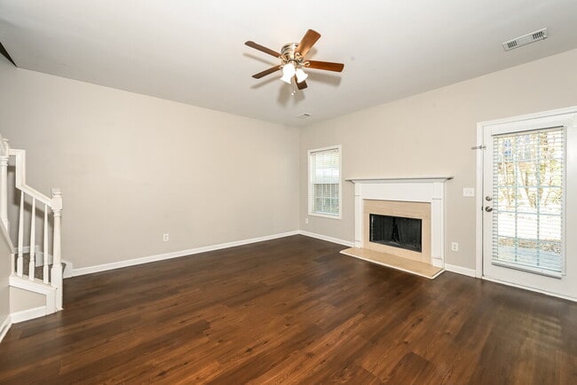 Photo - 7063 Grand Hickory Dr