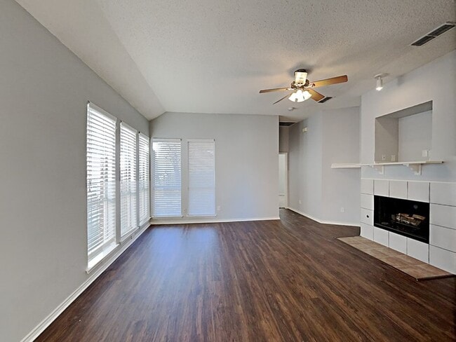 Photo - 4890 Lodgepole Ln