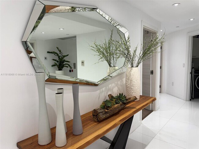 Building Photo - 19955 NE 38th Ct Unit 2205