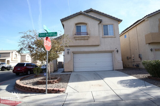 Building Photo - Spacious 3Bdm 2.5Ba Two-Story Home in Henderson