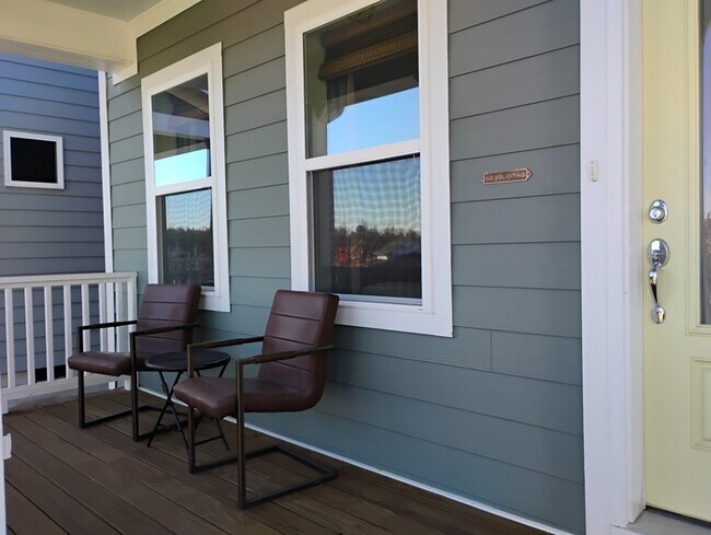 Photo - 353 Wash Holw Dr