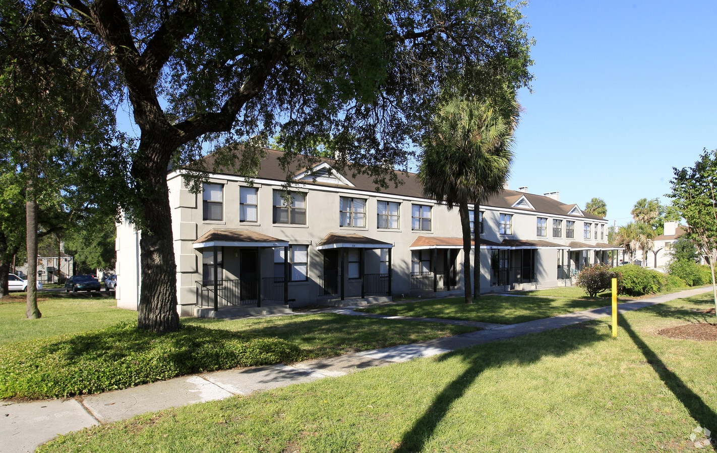 Photo - Yamacraw Village Apartments