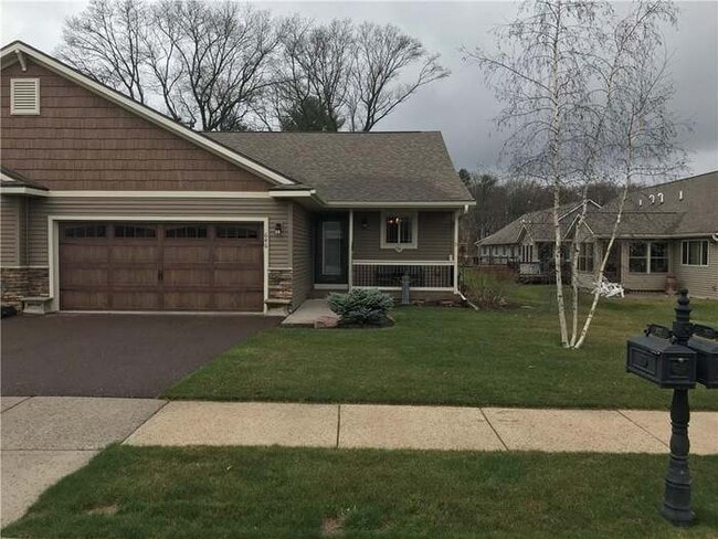 Building Photo - 646 Blue Karner Dr