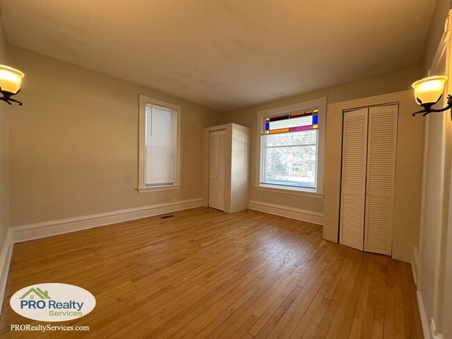 Photo - 2208 NE 2nd St